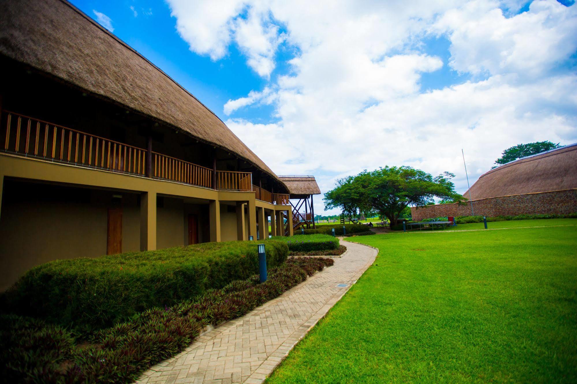 The Royal Senchi Hotel And Resort Akosombo Eksteriør bilde